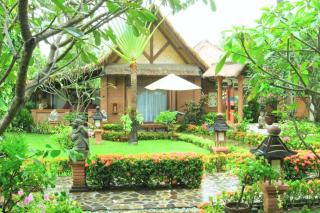 Fuchsia 1 BR Classic Queen Room Double AN20 - Mangsit - 0