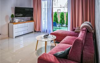 1 Bedroom Lovely Apartment In Lukecin - Łukęcin - 8