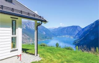 4 Bedroom Stunning Home In Skjolden - Luster - 6