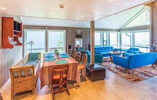 4 Bedroom Stunning Home In Skjolden - Luster - 8