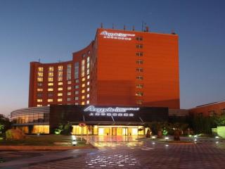 Argyle International Airport Hotel Shanghai - 2