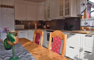 Three-Bedroom Holiday Home In Hol I Tjeldsund - 4