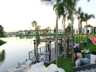 I View Park Resort - 3