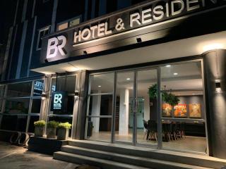 BR Hotel & Residence (Parking is available 250 meters away from the property) - Si Racha - 0