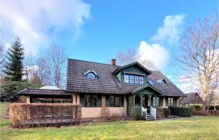 Amazing Home In Åsljunga With Kitchen - 9