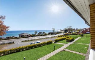 1 Bedroom Cozy Apartment In Allinge - Allinge - 4