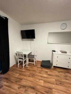 Gemütliche Wohnung mit Balkon - Sarrebruck - 7