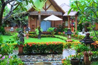 Delima 1 BR Classic Queen Room Single JU50 - Senggigi - 6
