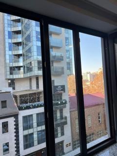 Newly Renovated, Modern and Bright Condo in Center - Erevan - 8