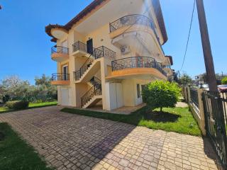 St George Apartment in Mouries Dionisiou - 2