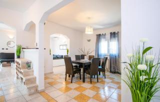 Beautiful Home In Brodarica With Wifi - Brodarica - 8