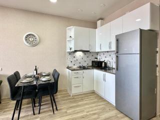 Panoramic views of the sea, mountains and city - 7