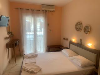 Isidora Hotel - Agia Marina Aegina - 4