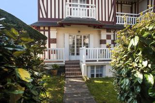 Petit Souplex dans l'hypercentre de Cabourg 80 m de la mer à pied - Cabourg - 0