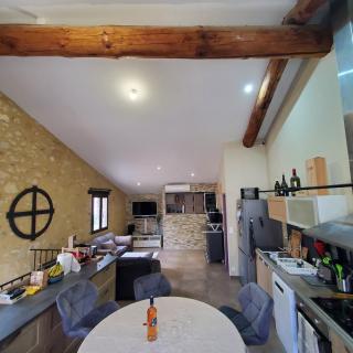 Entre Mer & Montagne - Location du Samedi au Samedi uniquement - rental only from Saturday to Saturday - Laurens - 2