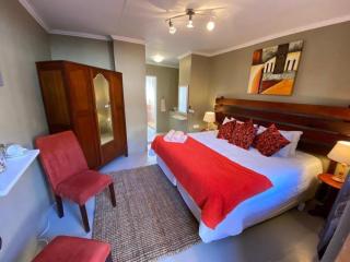 Savannah Game Lodge, Wedding Venue and River Retreat - 2