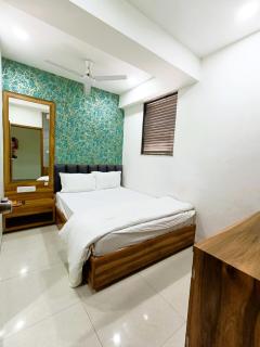 HOTEL TAPOVAN IN - 2