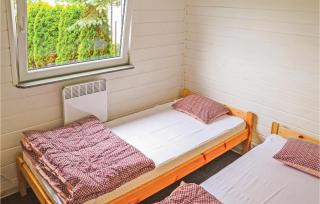 Cozy Home In Mscice With Wifi - 6