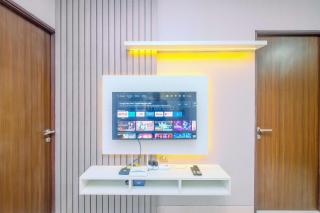 Restful and Homey 2BR at Transpark Cibubur Apartment By Travelio - Depok - 6