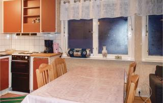 Beautiful Home In Älmhult With Wifi - Älmhult - 4