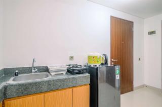 Comfortable and Nice 2BR at Transpark Cibubur Apartment By Travelio - Depok - 3