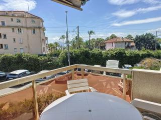 2 bedroom apartment with parking 3 mins from La Croisette beach - Cannes - 0