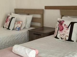 Monet Guesthouse - Marble Hall - 3