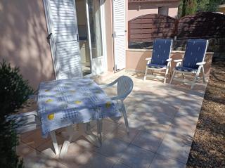 Anduze Gîte Les Pins au "Petit Clos des Cigales" - Massillargues-Attuech - 5