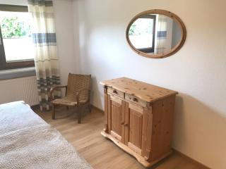 Maxi-Apartment Bodanum - mit eigener Terrasse - naturnahe Ortsrandlage - VDSL - 10 min zum Nürburgring - Bodenbach - 8