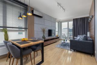 Nowoczesny Apartament z Parkingiem w Centrum Szczecina by Noclegi Renters - Stettino - 3