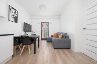 Wyjątkowy Apartament z 1 sypialnią Sierakowskiego by Noclegi Renters - Warsaw - 7