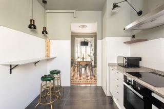 Spacious Stylish 4-bedroom Modernist Apartment - Barcelone - 5