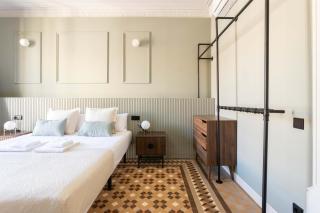Spacious Stylish 4-bedroom Modernist Apartment - Barcelone - 1