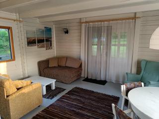 Cosy Holiday Home with sauna for family vacation - - 5