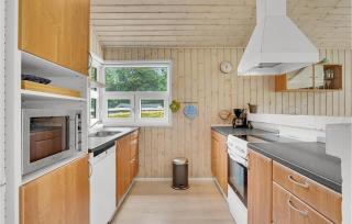 Four-Bedroom Holiday Home In Aabenraa - Aabenraa - 3