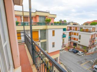 La Bella Vita Marina Beach by Holiday World - Albissola Marina - 1