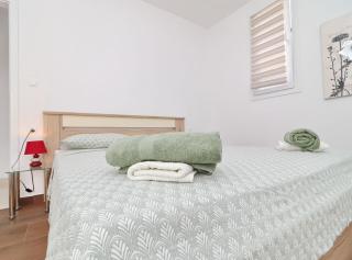 Apartments Karbuni By The Sea - 8