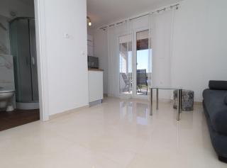 Apartments Karbuni By The Sea - 5