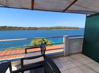 Apartments Karbuni By The Sea - Blato - 6