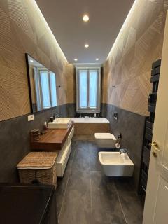 Room in Stunning Central Open Space Apartment - Milan - 9