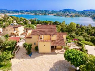 Estasia Luxury Villa with private pool by DadoVillas - Kommeno - 3