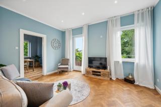 große Altbau Wohnung I Terrasse I Zentral I Parkplatz I 8 Personen - 7
