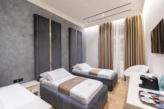 King & Queen Boutique Hotel - Fier - 2