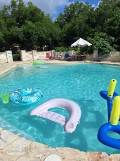 Mediterranean House - Seguin - 9