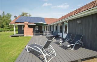Awesome Home In Væggerløse With Sauna - Marielyst - 5