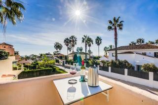 107-Exclusive Apartment with Pool, Elviria, Marbella - Marbella - 8