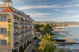 B&B HOTEL Diano Marina Palace - Diano Marina - 9