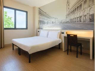B&B Hotel Faenza - Faenza - 9