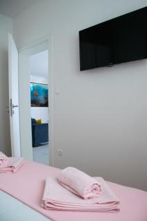 Villa Macanovi dvori with private pool - Knežević - 3