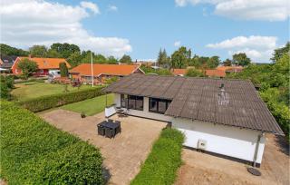 Cozy Home In Nykøbing M With Wifi - 1